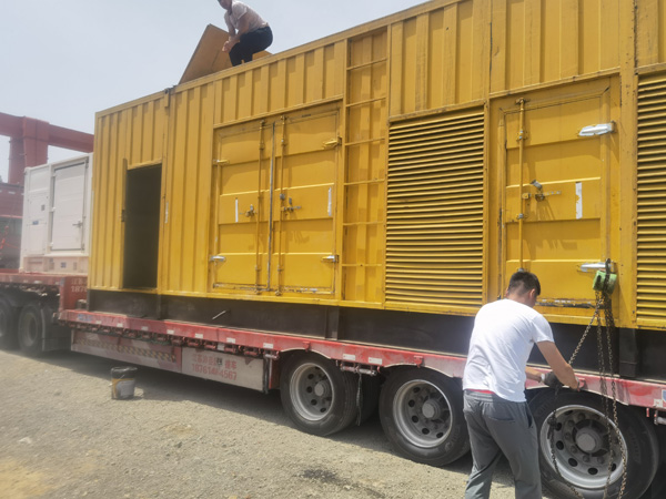 固阳发电机出租100KW发电机需要什么规格的电缆线？
